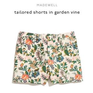 Madewell Tailored Shorts in Garden Vine
